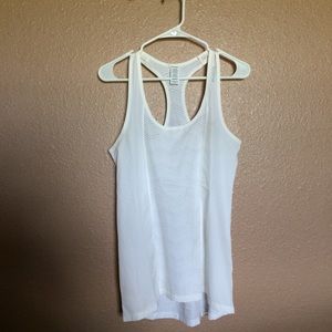 💥💥Reebok white tank top💥💥
